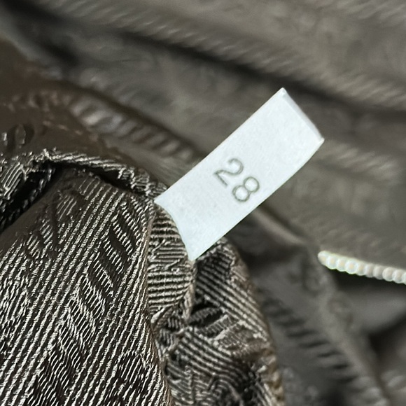 Prada tessuto nylon trolly rolling carryon suitcase travel weekender bag - Picture 15 of 16